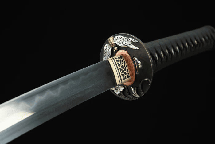 Katana Gujo (Damascus Steel & Genuine Hamon)