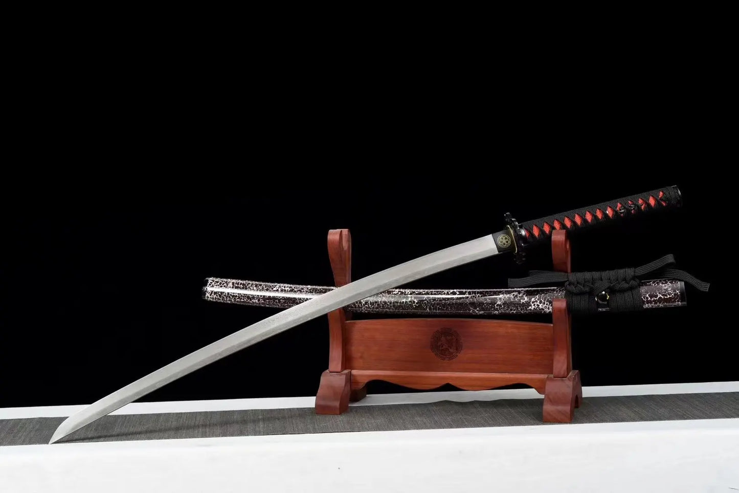 Kikuchi Katana (Damascus Steel)
