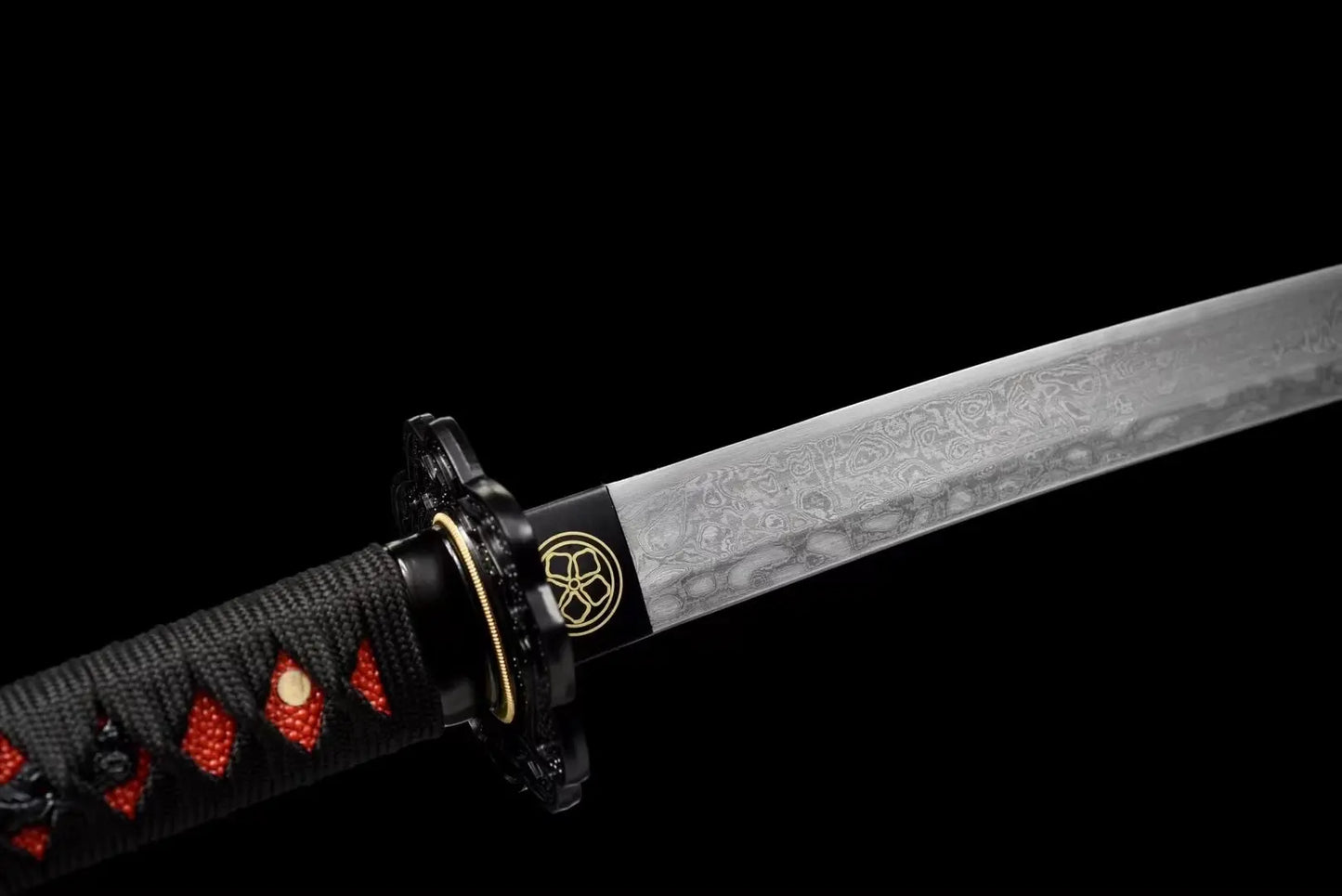 Kikuchi Katana (Damascus Steel)