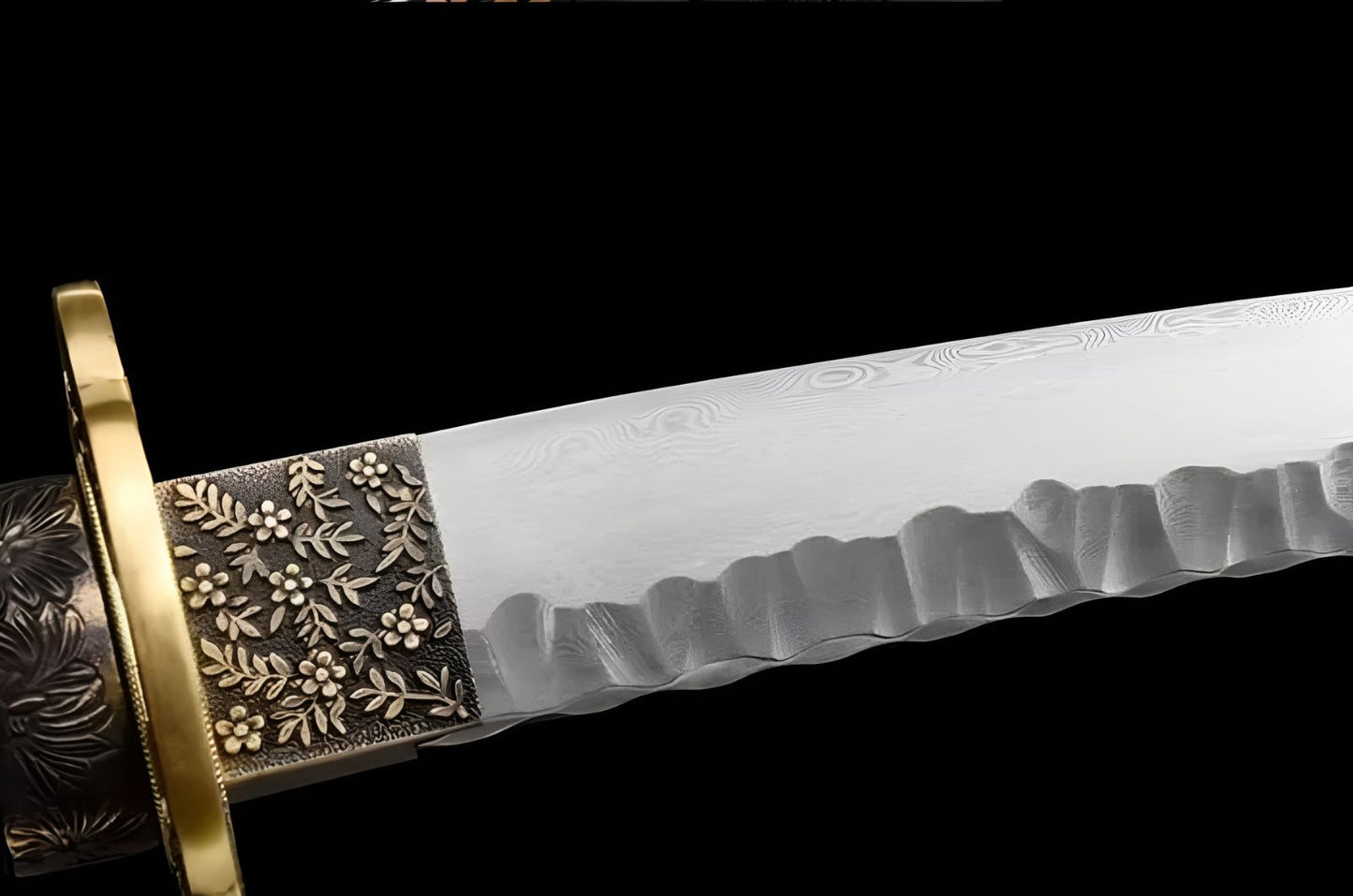 Tanto Awara (Hammered Damascus Steel)