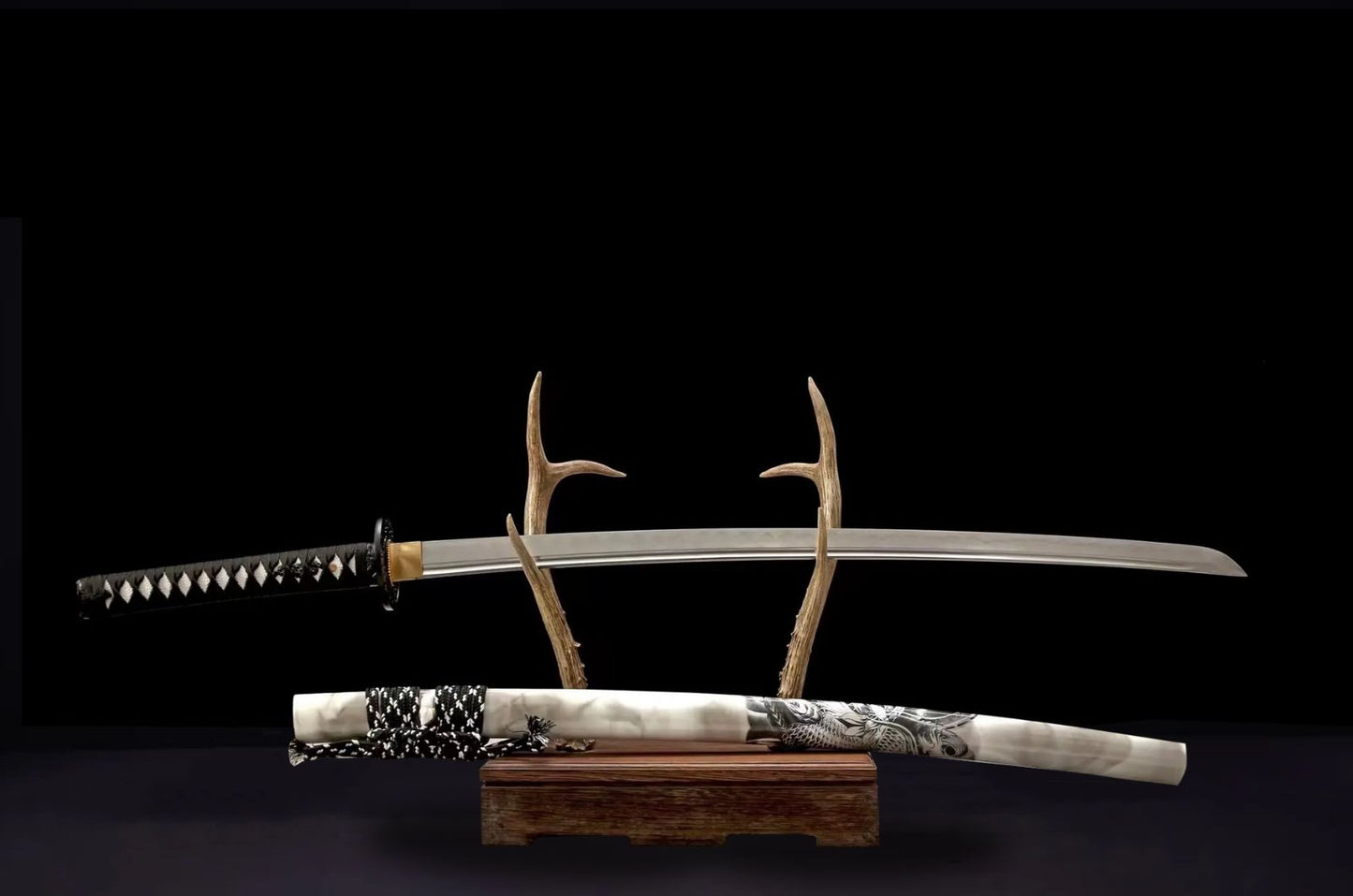 Mutsu Katana (1060 Carbon Steel with Genuine Hamon)