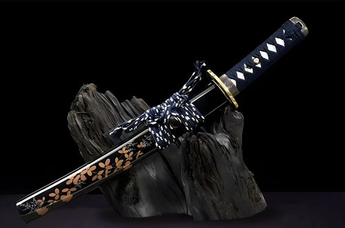 Tanto Awara (Hammered Damascus Steel)